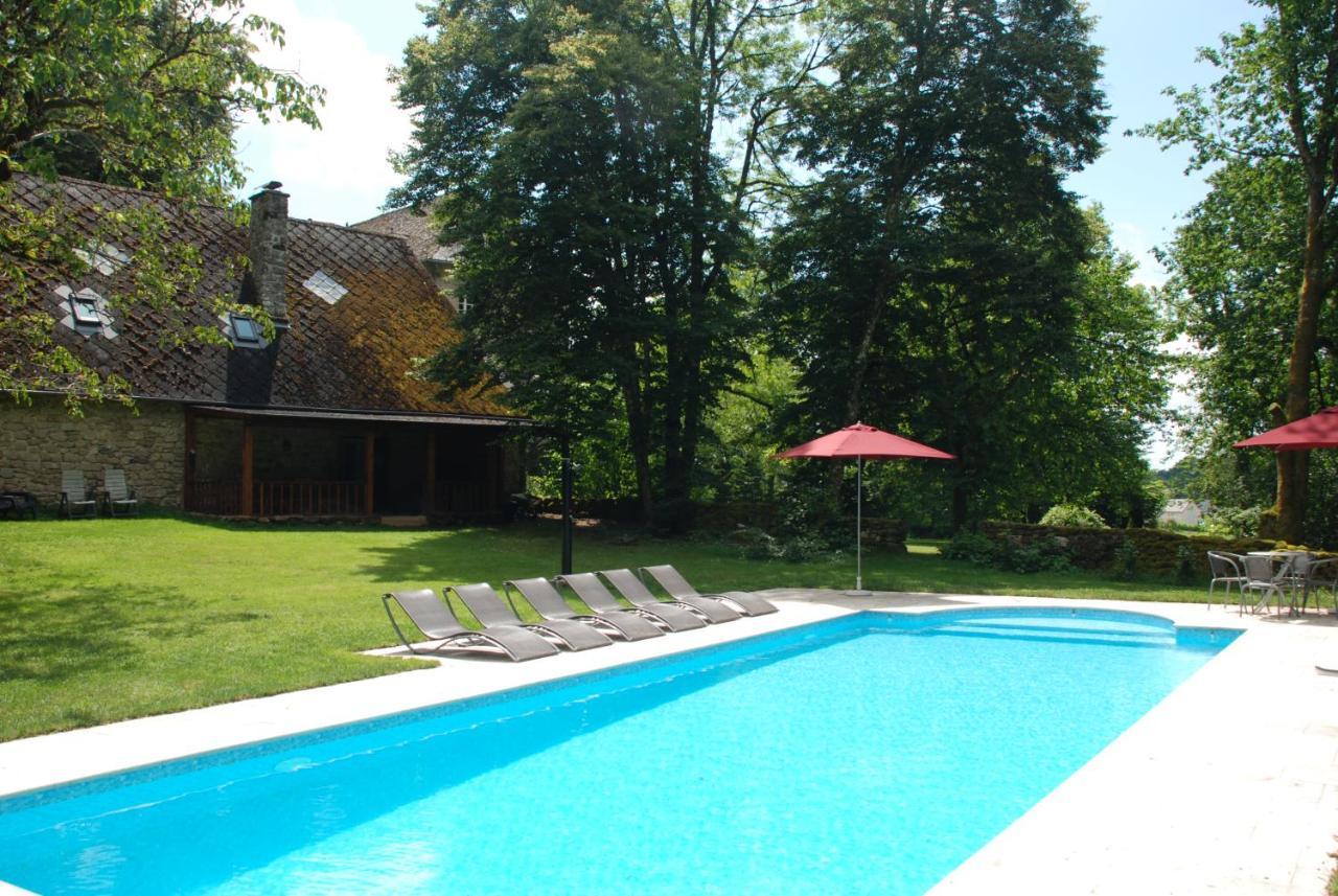 Gites Chateau Le Bois Saint-Julien-aux-Bois Exterior foto
