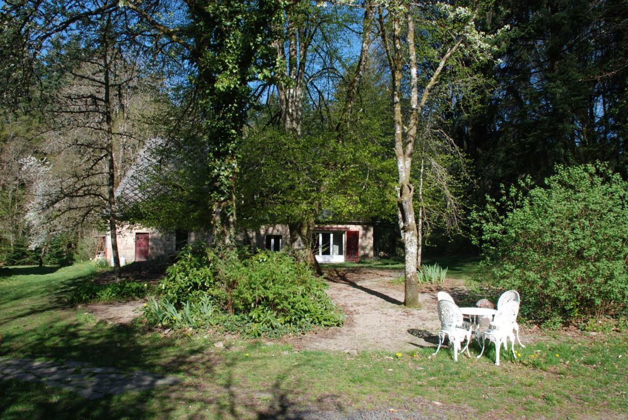 Gites Chateau Le Bois Saint-Julien-aux-Bois Exterior foto